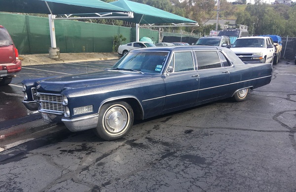 1966 Cadillac Fleetwood Series 75