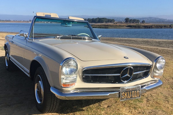 1966 Mercedes 230SL
