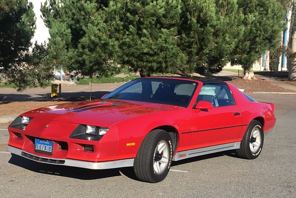 1984 Camaro Z-28 5 Speed manual Trans